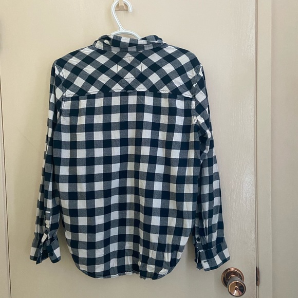 Garage Flannel - Picture 2 of 4